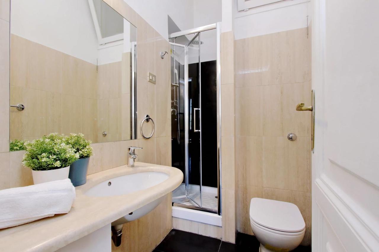 4Bnb - Tiberina Spacious Apartment Róma Kültér fotó