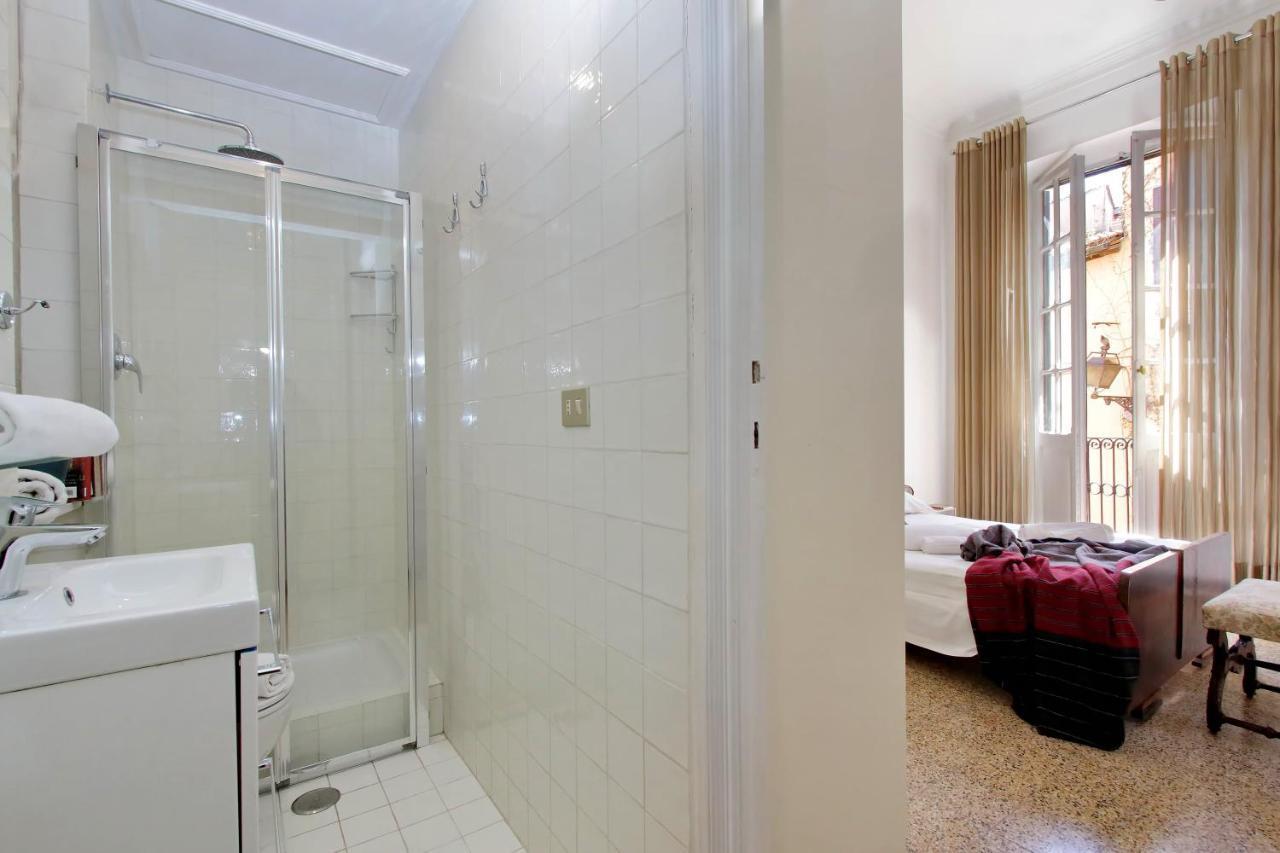 4Bnb - Tiberina Spacious Apartment Róma Kültér fotó