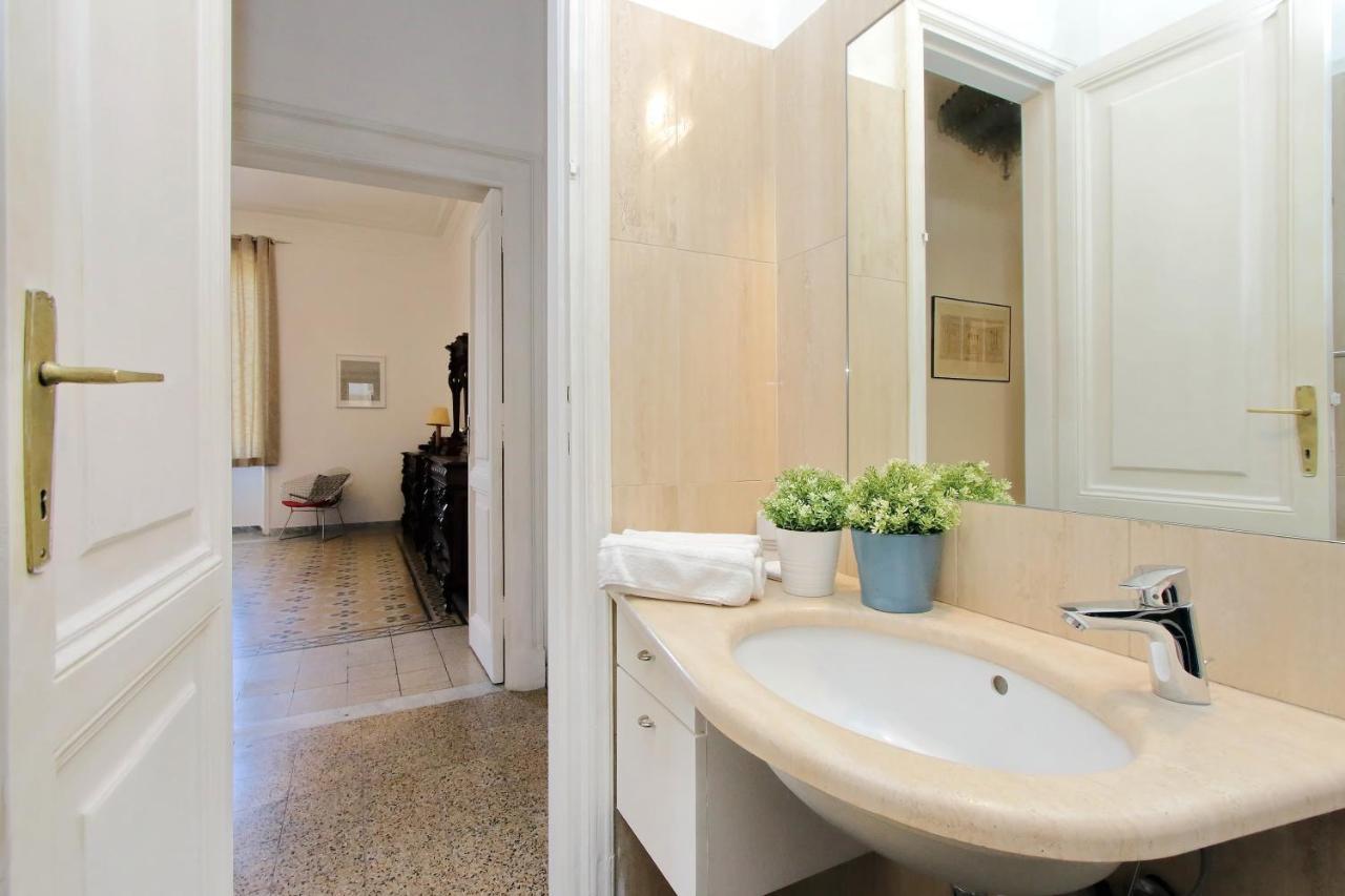 4Bnb - Tiberina Spacious Apartment Róma Kültér fotó